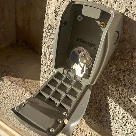 Rural House Breakfast In Front Of Ocean Chalet